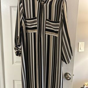 Black and White Bishop Sleeve Mandarin Collar Dress